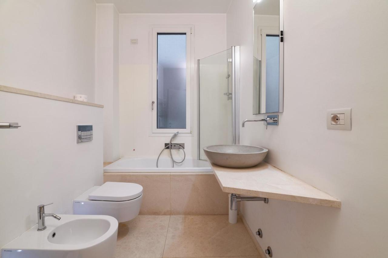 Brera Luxury Apartment ميلان المظهر الخارجي الصورة